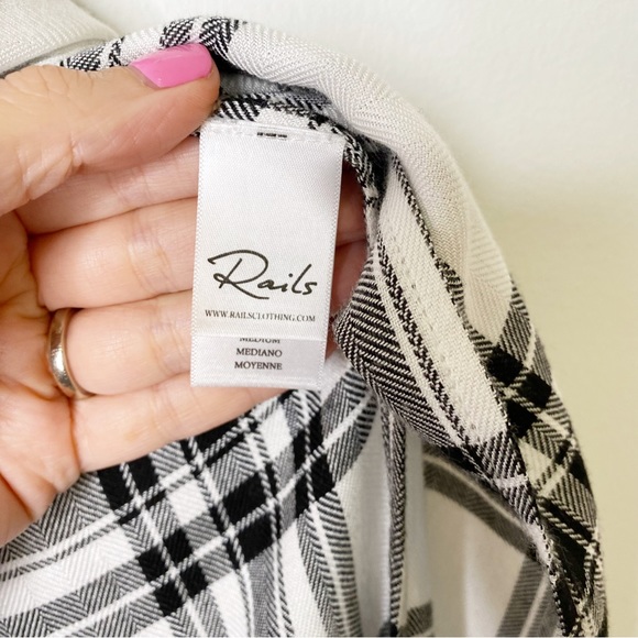 Rails Jordyn Long Button Down Plaid Tunic Black White High Low Size Medium - Picture 7 of 9